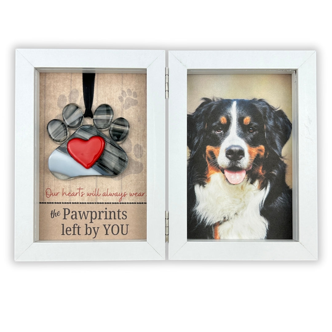 White 4x6 double frame with glass pawprint and sentiment on left and space for a 4x6 photo of dog on right side.